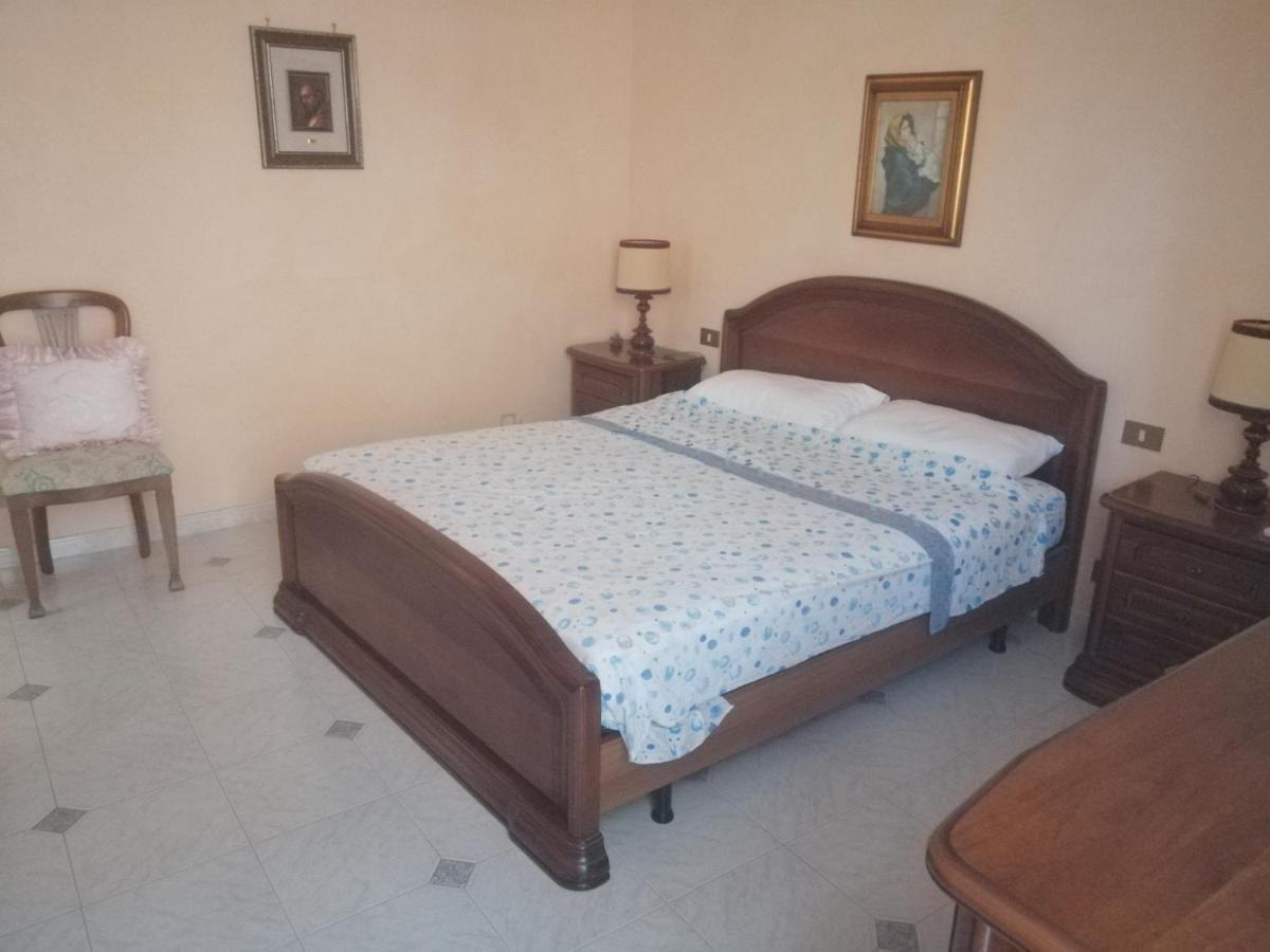 Casa Celeste Ventimiglia Eksteriør billede